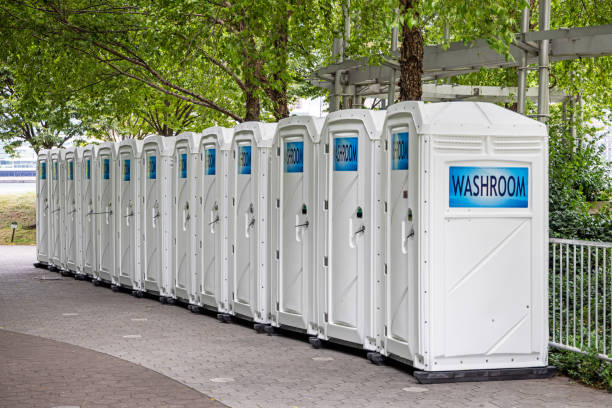 Best Portable bathroom rental  in Rochester, NH